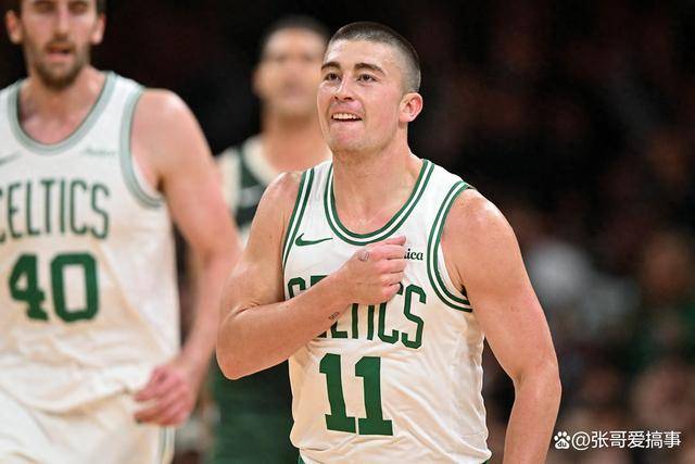 王哲林24+16上海5人上双胜深圳 布莱德索21+11